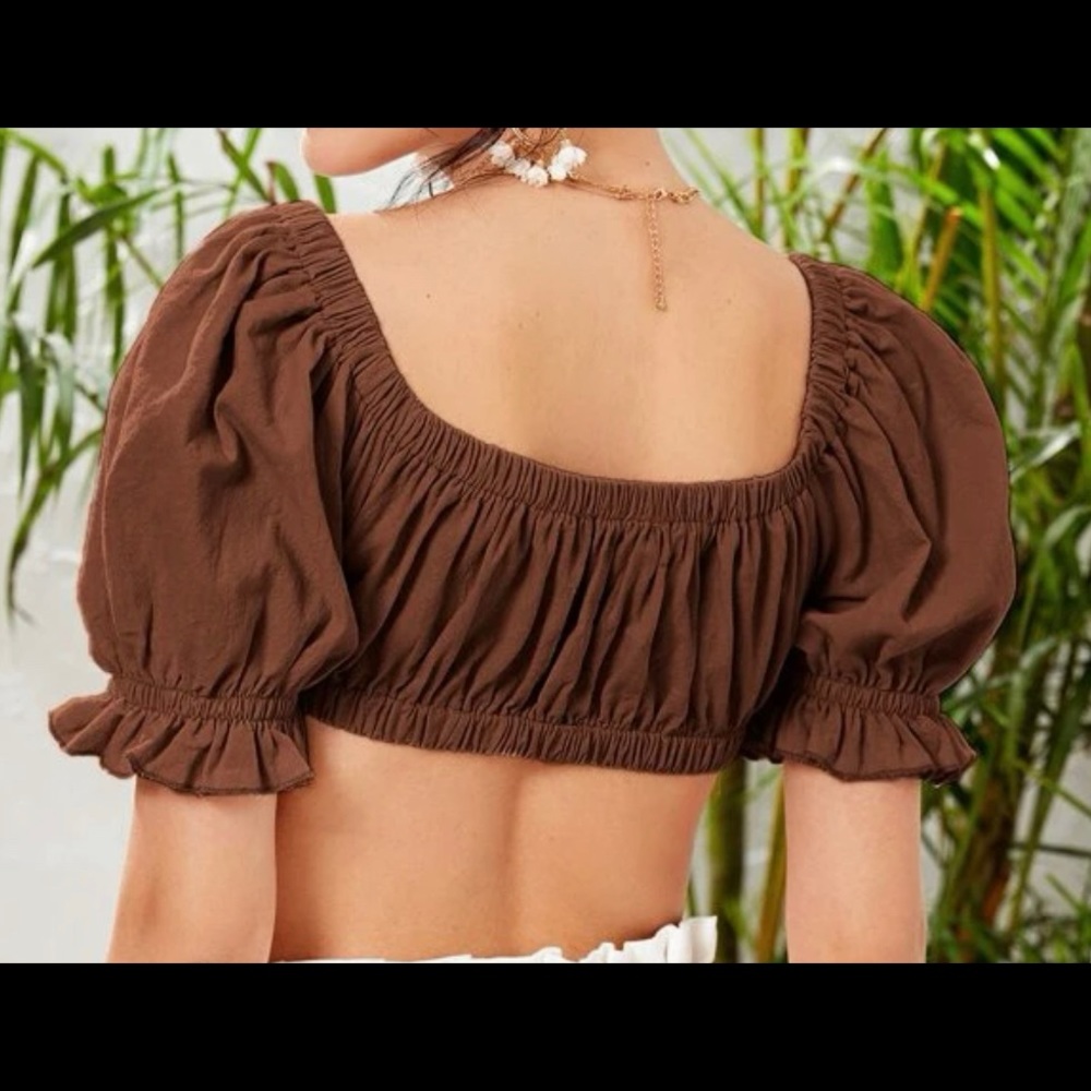 Tie Front Crop Top - Picture 4 of 4